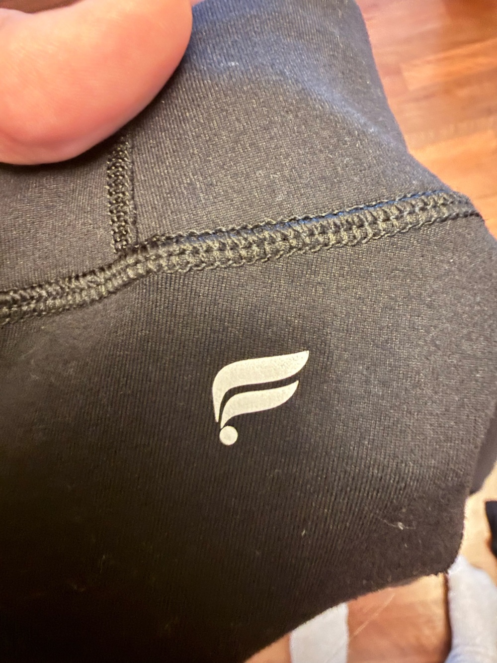 2 pair Fabletics power hold Leggings - Picture 3 of 4